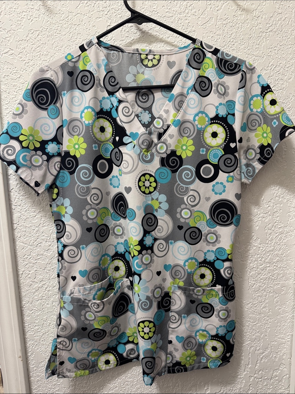 healing hands Floral Swirl Print Scrub Top in Gray, Black, Blue, Green